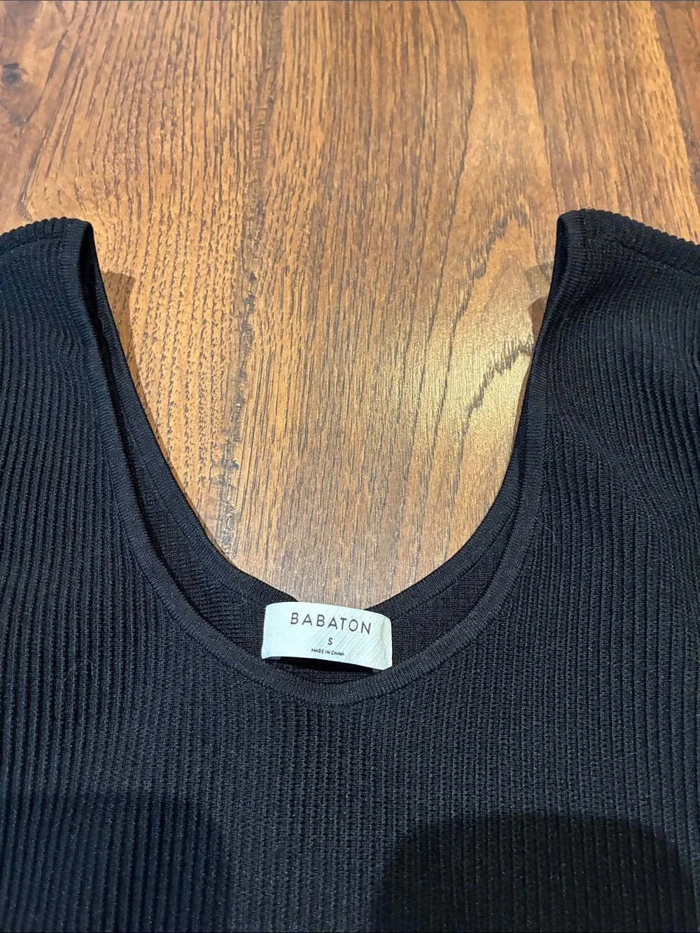 Babaton Black Ribbed Long-Sleeve Scoop Crop Top